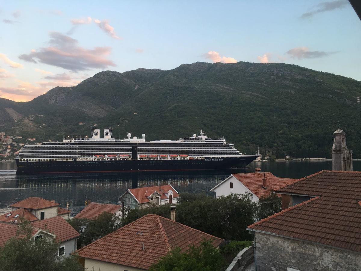 Tale House Montenegro Tivat Eksteriør billede