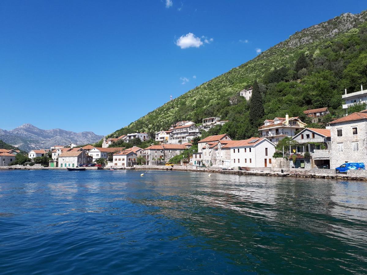 Tale House Montenegro Tivat Eksteriør billede