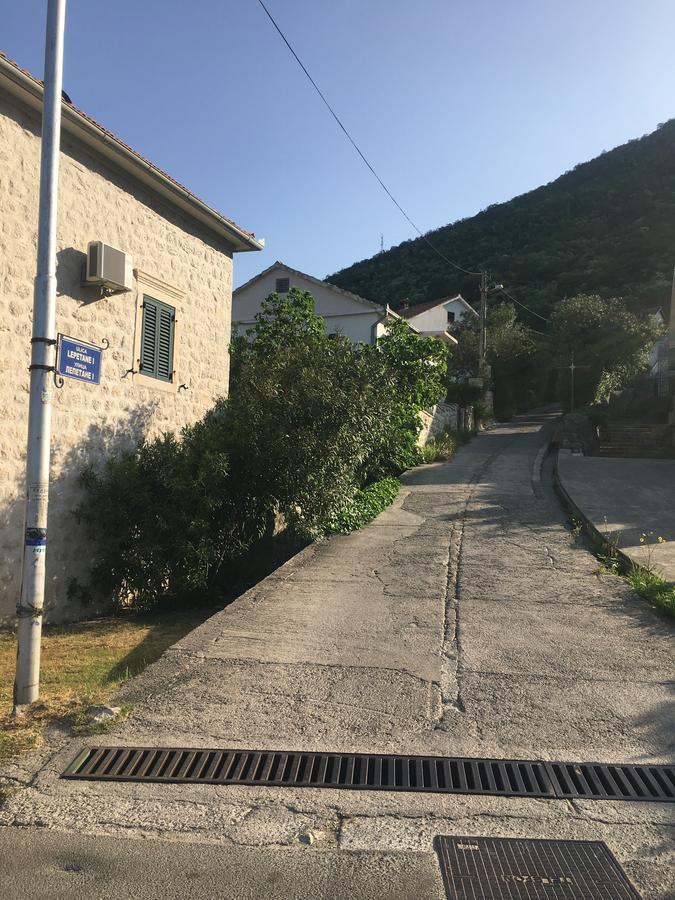 Tale House Montenegro Tivat Eksteriør billede