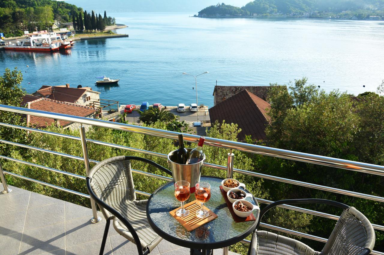 Tale House Montenegro Tivat Eksteriør billede
