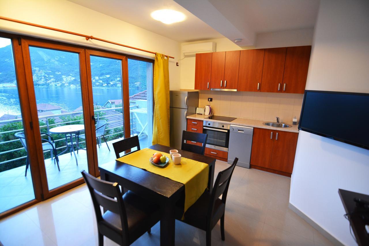 Tale House Montenegro Tivat Eksteriør billede